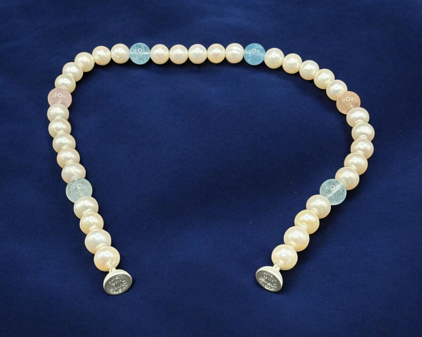 Luxuriöse Kette mit Süßwasser-Zuchtperlen und Beryll für elegante Anlässe