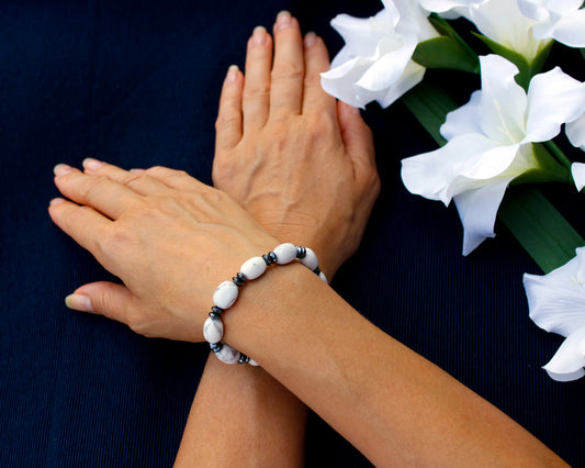Handgefertigtes Magnesit-Armband mit Hämatin – Barocke 11x8 mm Perlen, 19cm Länge Tiger Treasure- Qualität, inspiriert seit 1890