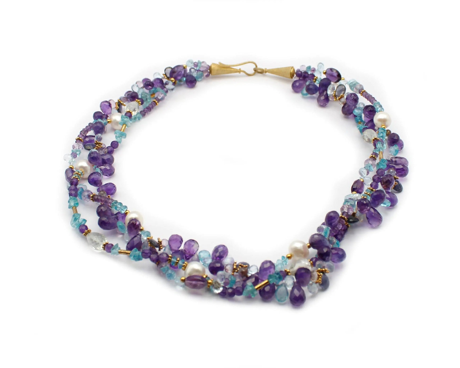 Dreireihige Edelsteinkette mit Amethyst Aquamarin Apatit Iolith Prasiolith und Süßwasserperlen 45 cm facettiert vergoldeter Einhängeverschluss