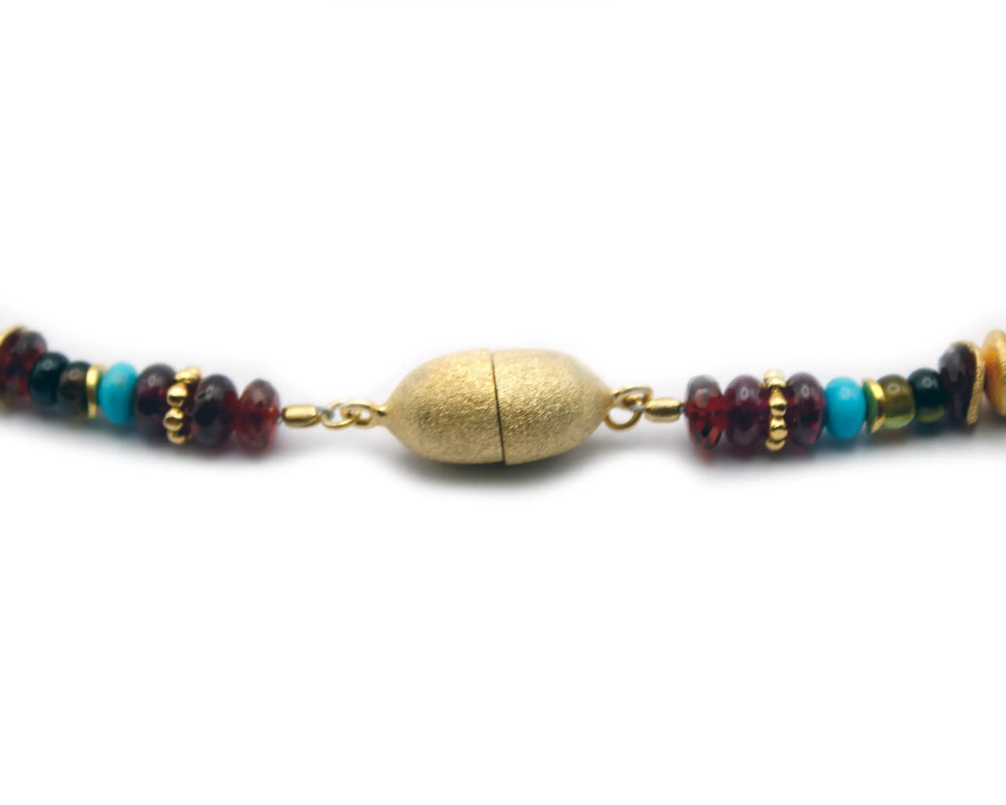 Handgefertigte Kette 45 cm mit Granat Türkis und Turmalin runde und ovale Edelsteine Magnetverschluss 925 Silber goldplattiert