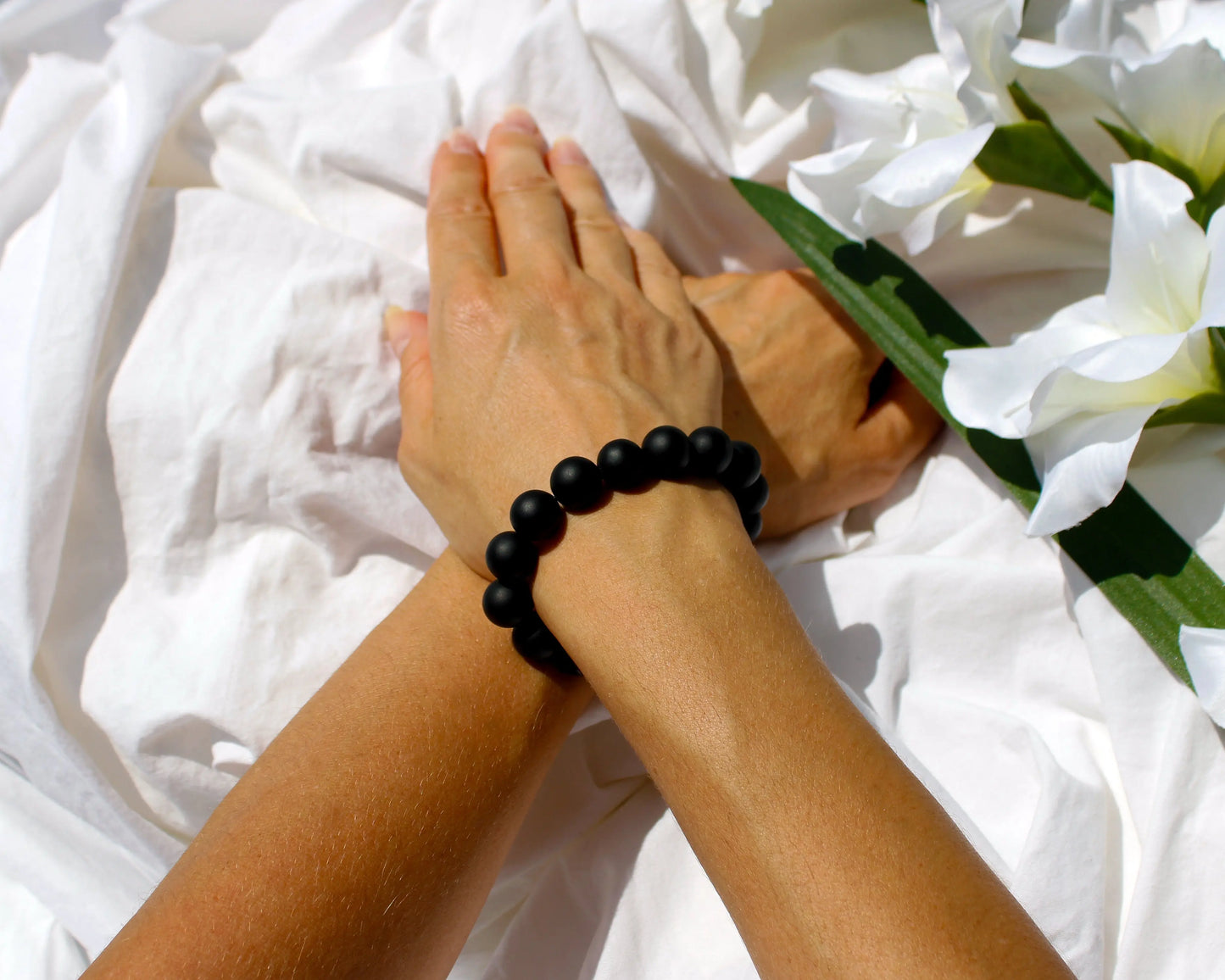 Schwarzes Mattes Onyx-Armband: Zeitlose Eleganz und Schutzstein Tiger Treasure - Qualität, inspiriert seit 1890