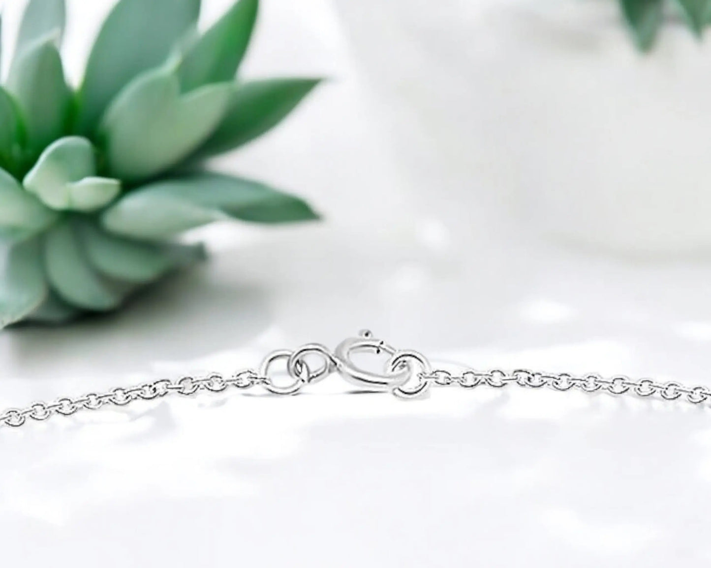 Silberne Fußkette für Damen mit Sternanhänger und Zirkoniasteinen