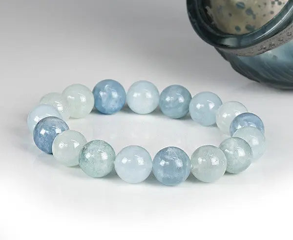 Armband aus Aquamarin 12mm