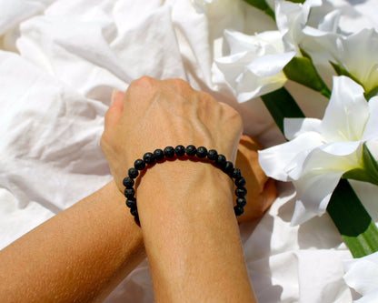 Armband aus Lavasteinen handgefertigt mit Steinen aus Europa Symbol für Erdung und Stärke Tiger Treasure- Qualität, inspiriert seit 1890