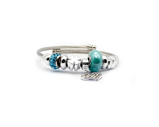 Edelstahl Armreif 19 cm mit türkisfarbener und blauer Edelsteinkugel sowie Herzanhänger mit Zirkonia für Damen