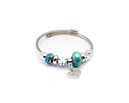 Edelstahl Armreif 19 cm mit türkisfarbener und blauer Edelsteinkugel sowie Herzanhänger mit Zirkonia für Damen