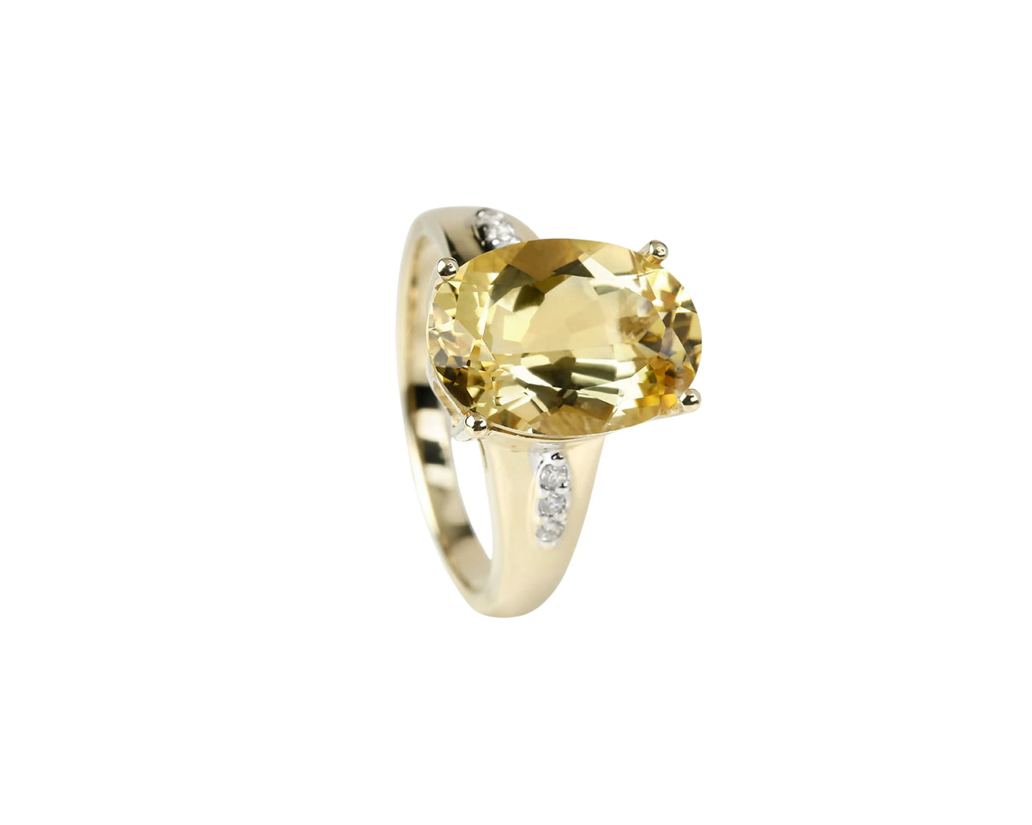 Beryl ring in 14K yellow gold with diamonds