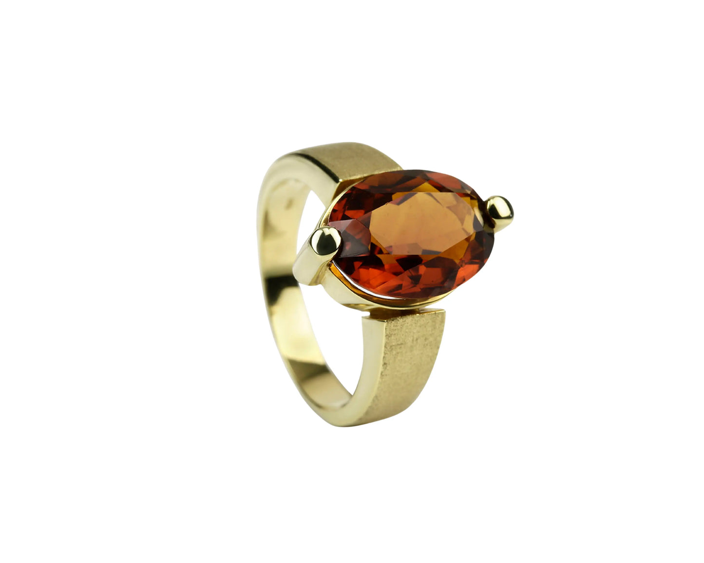 Bague en citrine et or jaune 14 carats
