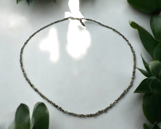 Graue Diamantkette mit einstellbarer Länge