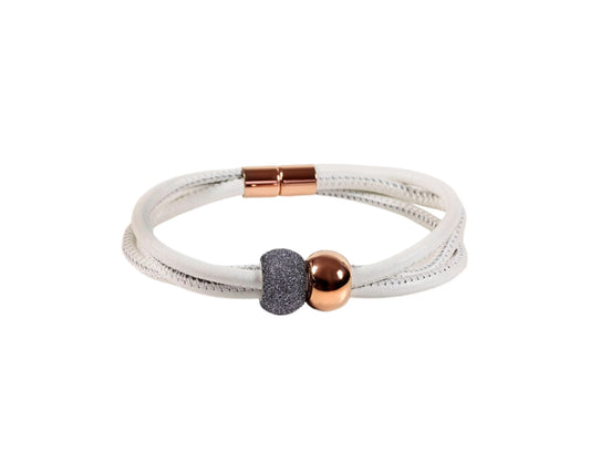 Three-row leather bracelet