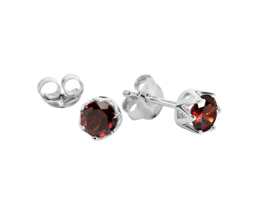Elegant silver earrings with round faceted garnet
