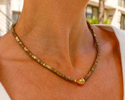 Hämatit Kette Carré Shadow Magnetica handgefertigtes Schmuckstück mit 925 Silber Magnetverschluss für Stärke Balance und elegante Ausdruckskraft Tiger Treasure - Qualität, inspiriert seit 1890