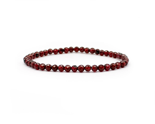 Handgefertigtes Granat Armband – 4 mm facettierte Edelstein-Perlen mit Diamond Polish