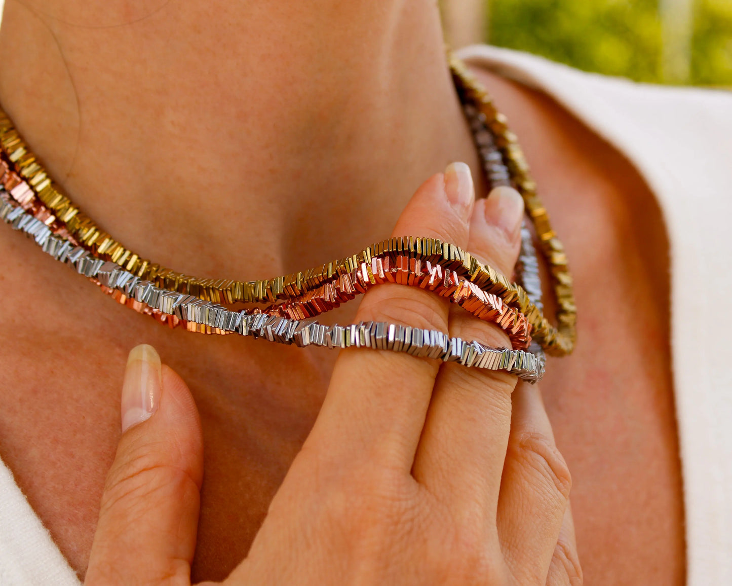 Hämatit Kette Carré Shadow Magnetica handgefertigtes Schmuckstück mit 925 Silber Magnetverschluss für Stärke Balance und elegante Ausdruckskraft Tiger Treasure - Qualität, inspiriert seit 1890