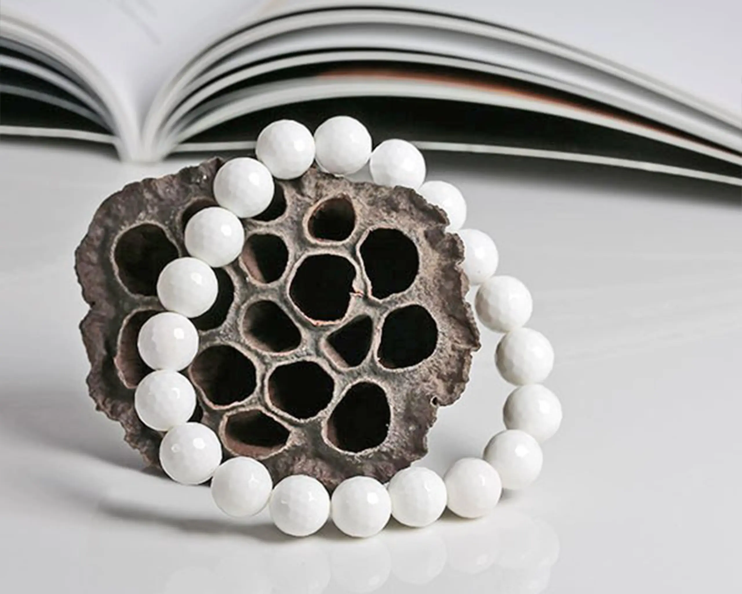 Kascholong Armband mit 10mm facettierte Steine