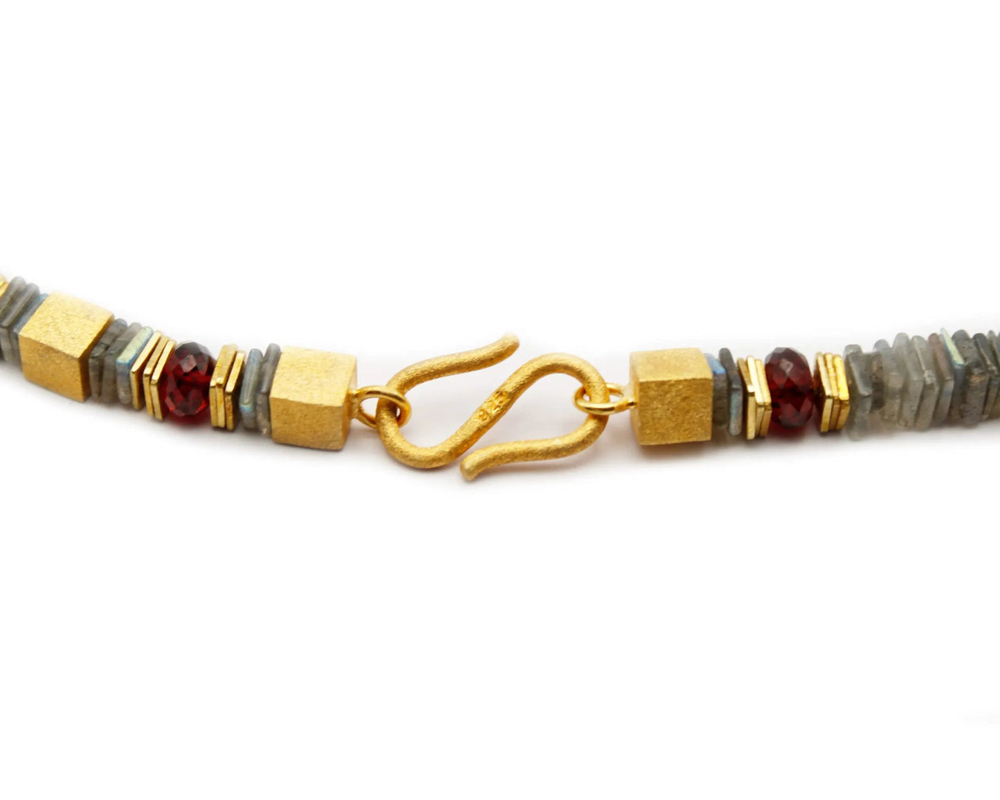 edelsteinkette valentin 45cm labradorit granat viereckig 6mm s-haken vergoldeter 925 silberverschluss handgefertigt