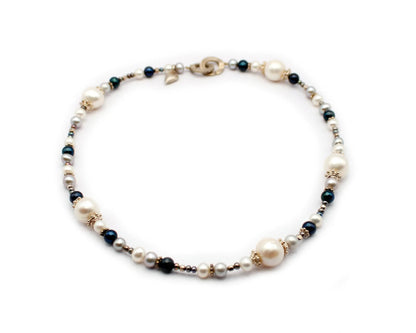 Handgefertigte Kette mit Süßwasserperlen in 3–12 mm 45 cm rund gefärbt & natürlich mit Silberverschluss und kleinem Herzanhänger