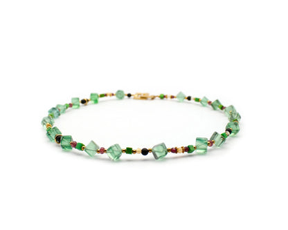 bunte edelsteinkette jelly 45cm mit fluorit granat turmalin onyx gaspith und vergoldetem viereckverschluss