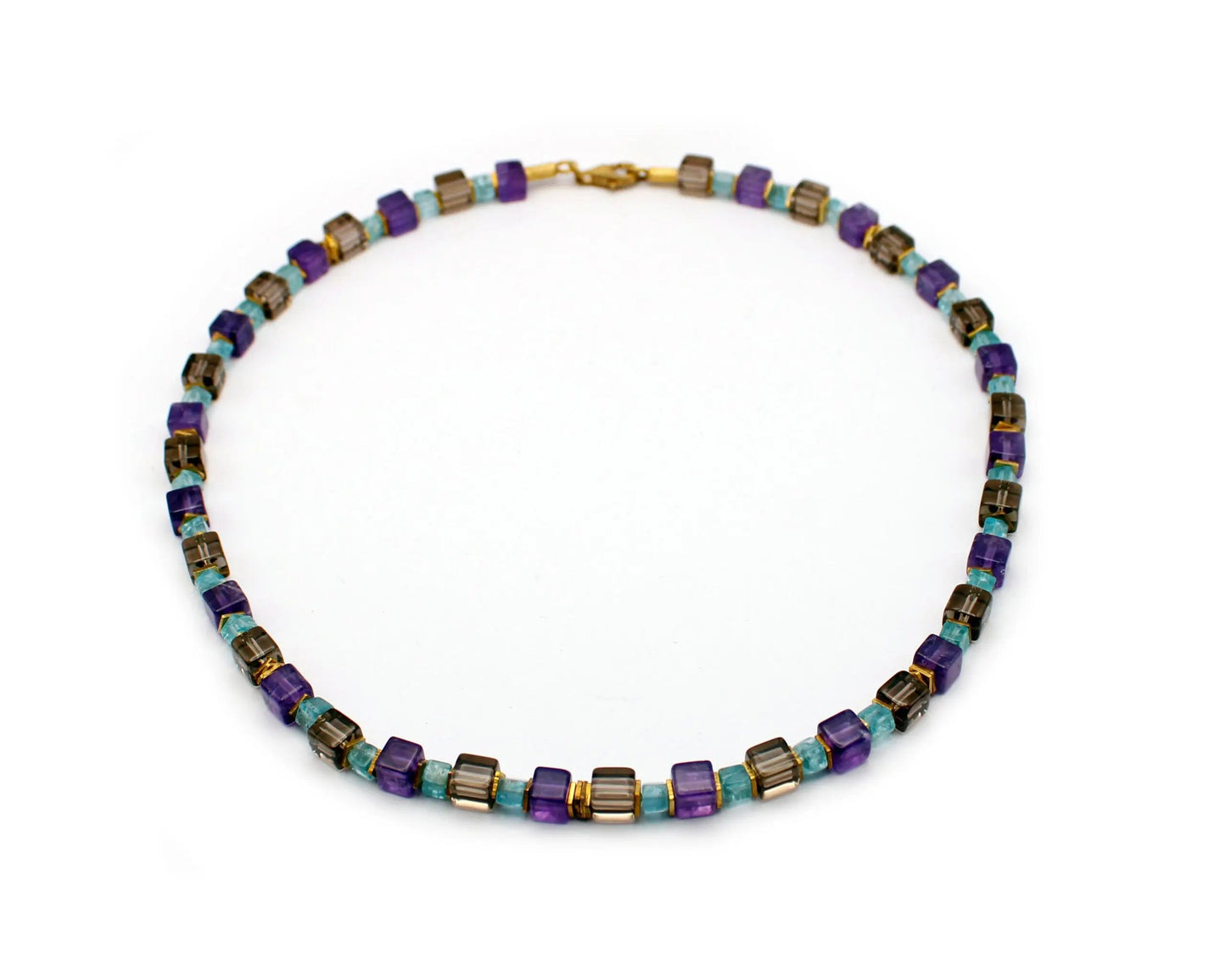 Handgefertigte Edelsteinkette 45 cm mit quadratischen Apatit Amethyst und Rauchquarz Steinen vergoldeter Karabiner aus 925 Silber