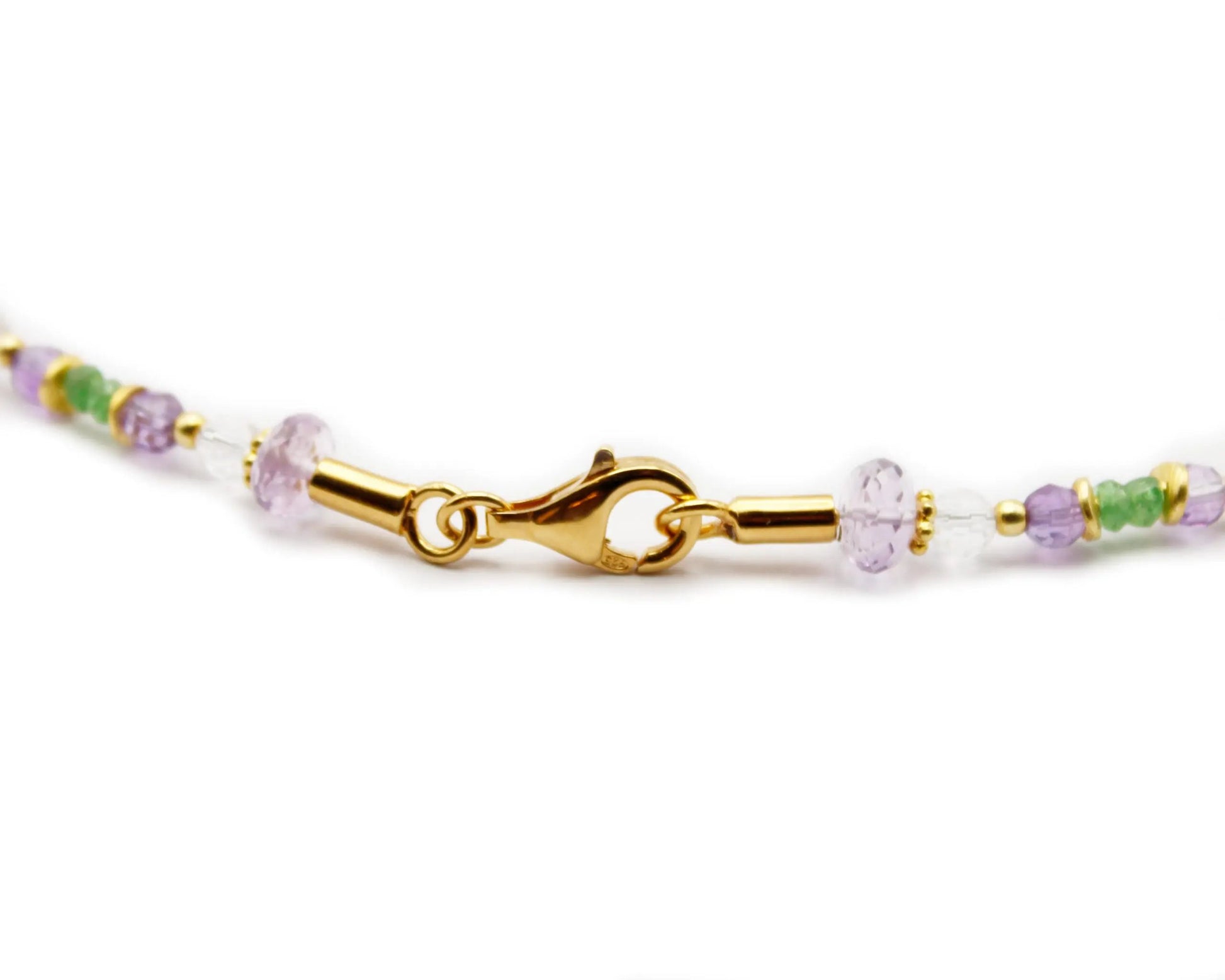 Handgefertigte Edelsteinkette mit Amethyst Quarz und Tsavorit 45 cm runde Steine 5–8 mm vergoldeter Karabiner