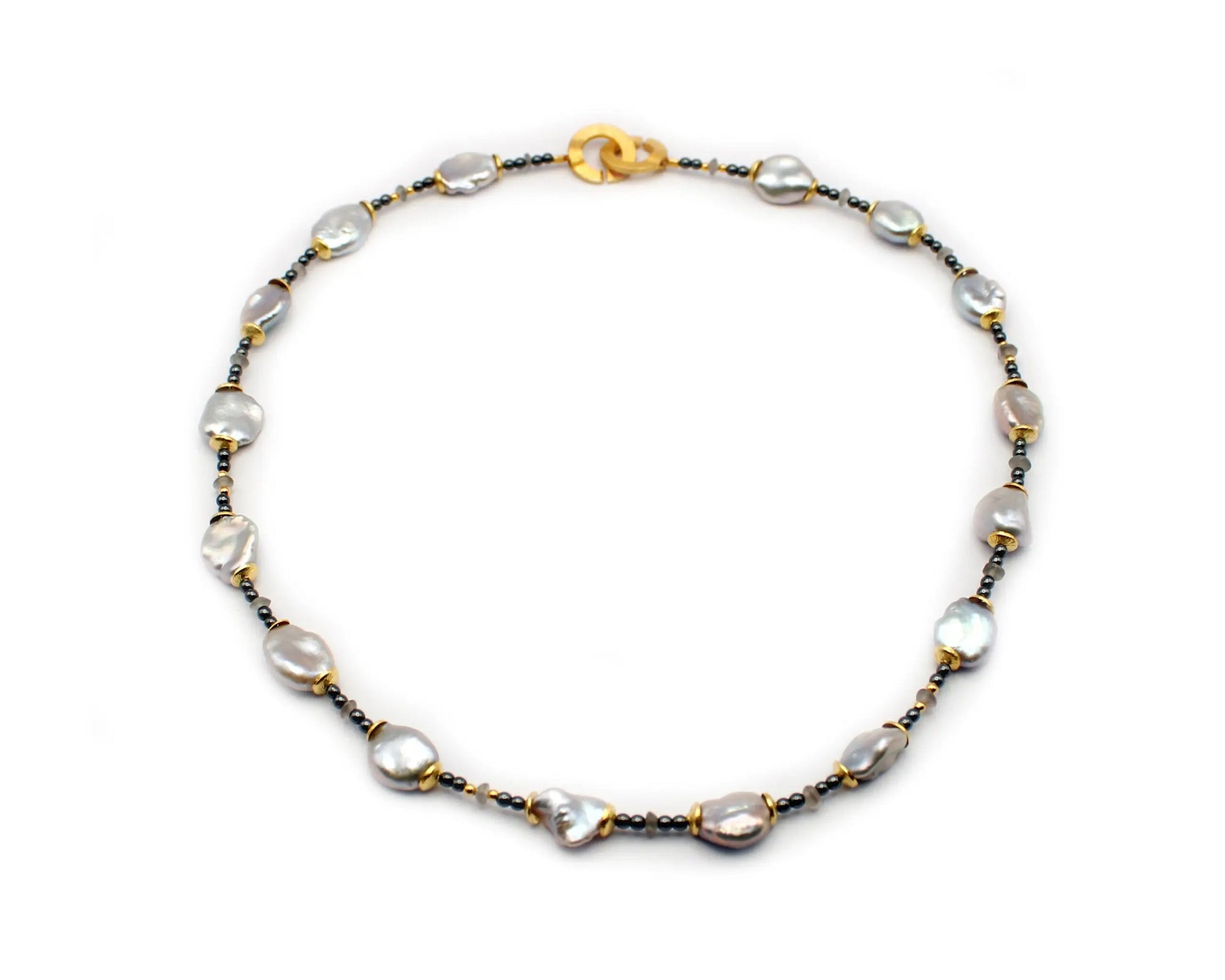 Edelsteinkette 45 cm mit Hämatin Labradorit und flachen runden Süßwasserzuchtperlen vergoldeter 925 Silber Einhängeverschluss