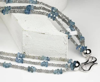 Kette mit Aquamarin und Labradorit Edelsteinen und Silberverschluss, 47 cm Länge