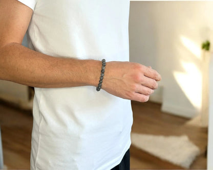 Armband mit anthrazitfarbenen Mondstein-Edelsteinen