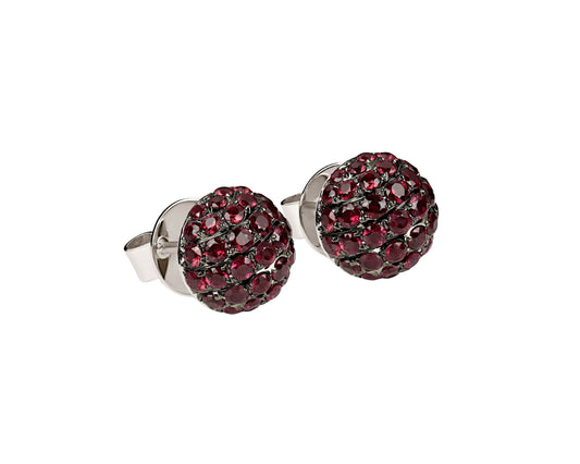 Stud earrings in ruthenium-plated white gold with rubies