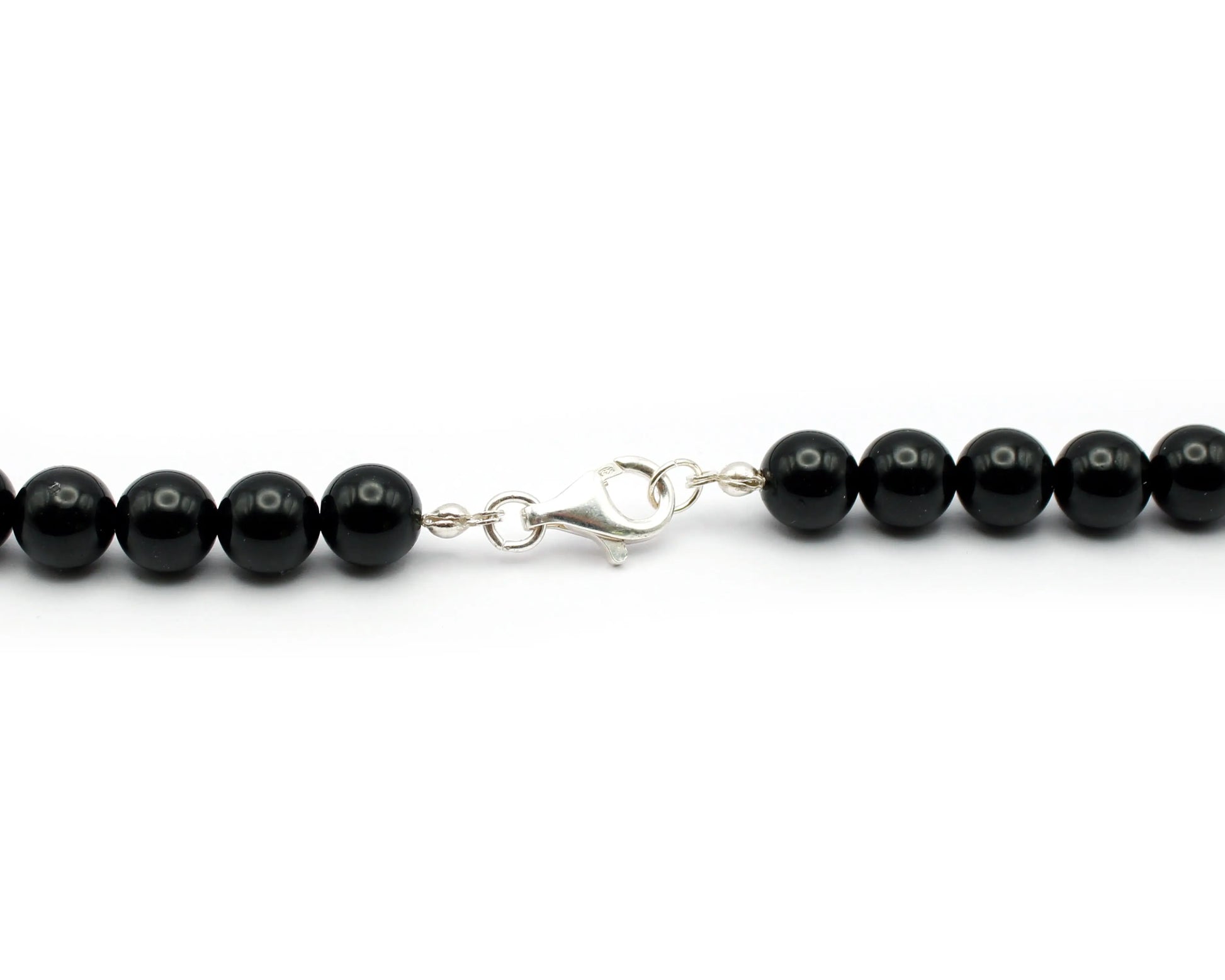 Onyx Kette 8 mm handgefertigtes Schmuckstück aus Brasilien mit 925 Silberkarabiner für Stärke Schutz und klassische Eleganz Tiger Treasure - Qualität, inspiriert seit 1890