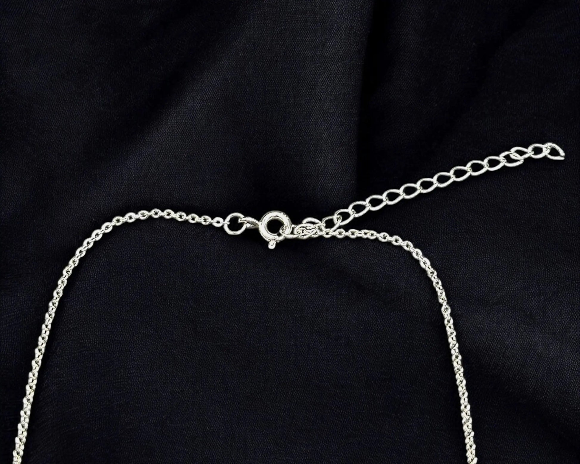 Rhodiniertes Silber Collier mit türkis emaillierten Elementen und weißen Zirkonia, 41,5 + 5 cm Länge