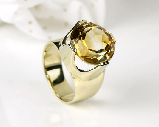 Ring „Golden Sunlight“ – 14K Gelbgold mit Citrin Tiger Treasure - Qualität, inspiriert seit 1890