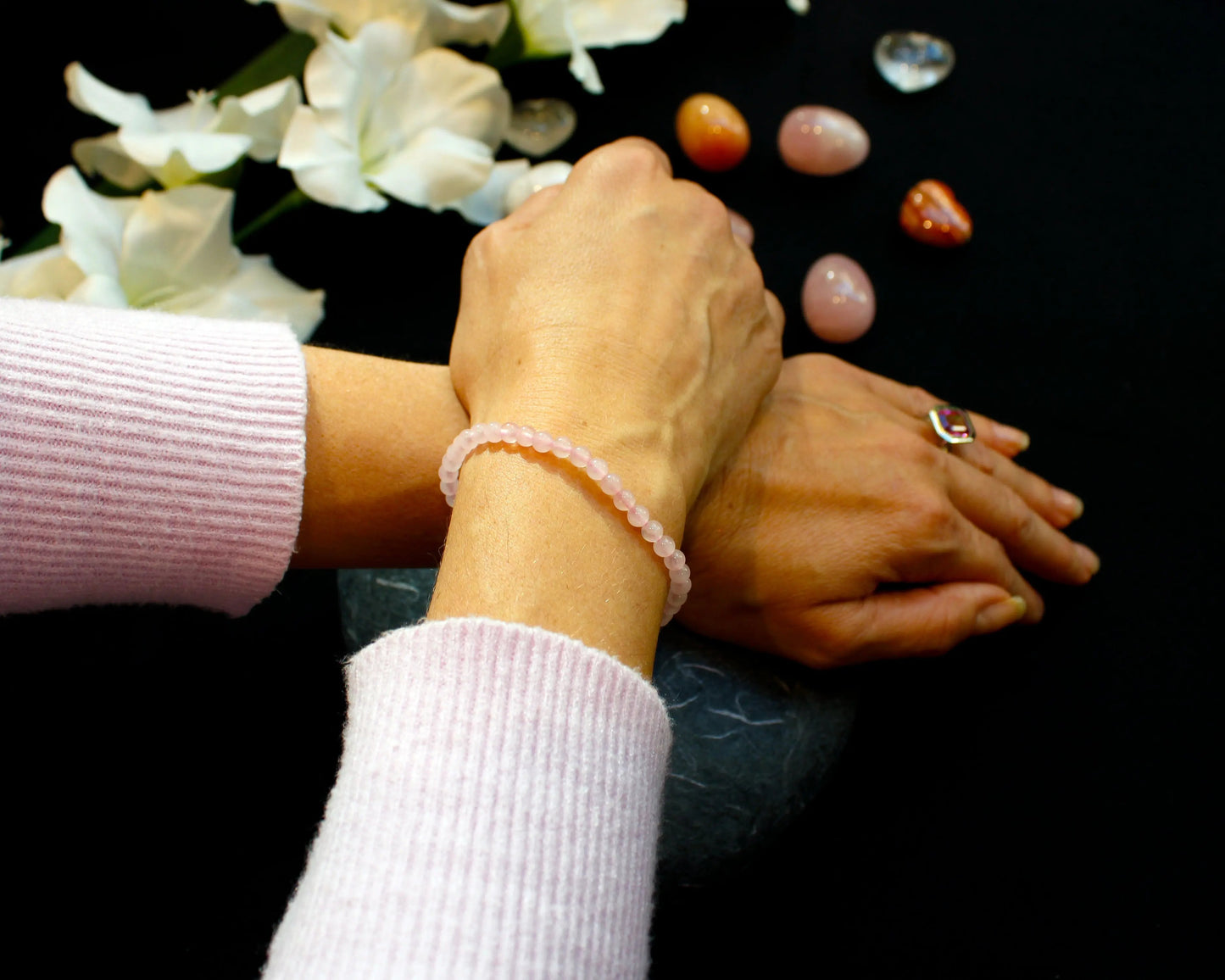 Rosenquarz Armband 4mm handgefertigt mit Edelsteinen aus Brasilien Schmuckstück für Liebe Harmonie und emotionale Heilung (Kopie) Tiger Treasure - Qualität, inspiriert seit 1890