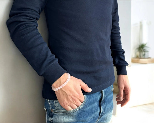 Handgefertigtes elastisches Rosenquarz-Armband mit matten 8 mm Perlen