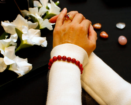 Schaumkorallen Armband handgefertigt mit Edelsteinen aus dem Pazifik Schmuckstück für natürliche Schönheit und Balance Tiger Treasure- Qualität, inspiriert seit 1890