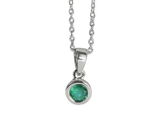 Silber Anhänger mit facettiertem Smaragd und rhodinierter Kette