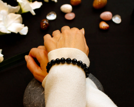 Turmalin Schörl Armband facettiert 10 mm handgefertigtes Schmuckstück aus Brasilien für Schutz Stärke und innere Balance - Tiger Treasure - Qualität, inspiriert seit 1890