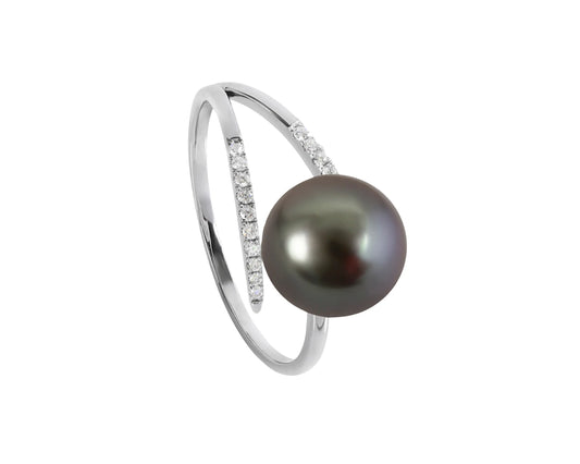 750 white gold ring with Tahitian cultured pearl & diamonds